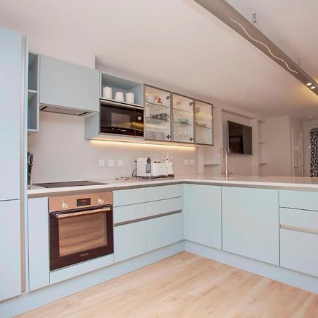 ※ Spacious Georgian Coach House & With Parking Бат Экстерьер фото