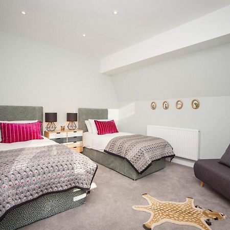 ※ Spacious Georgian Coach House & With Parking Бат Экстерьер фото