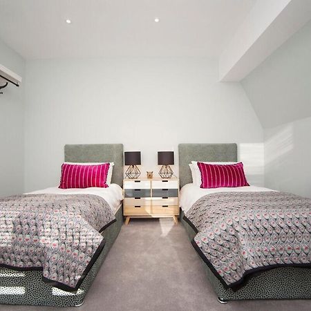 ※ Spacious Georgian Coach House & With Parking Бат Экстерьер фото